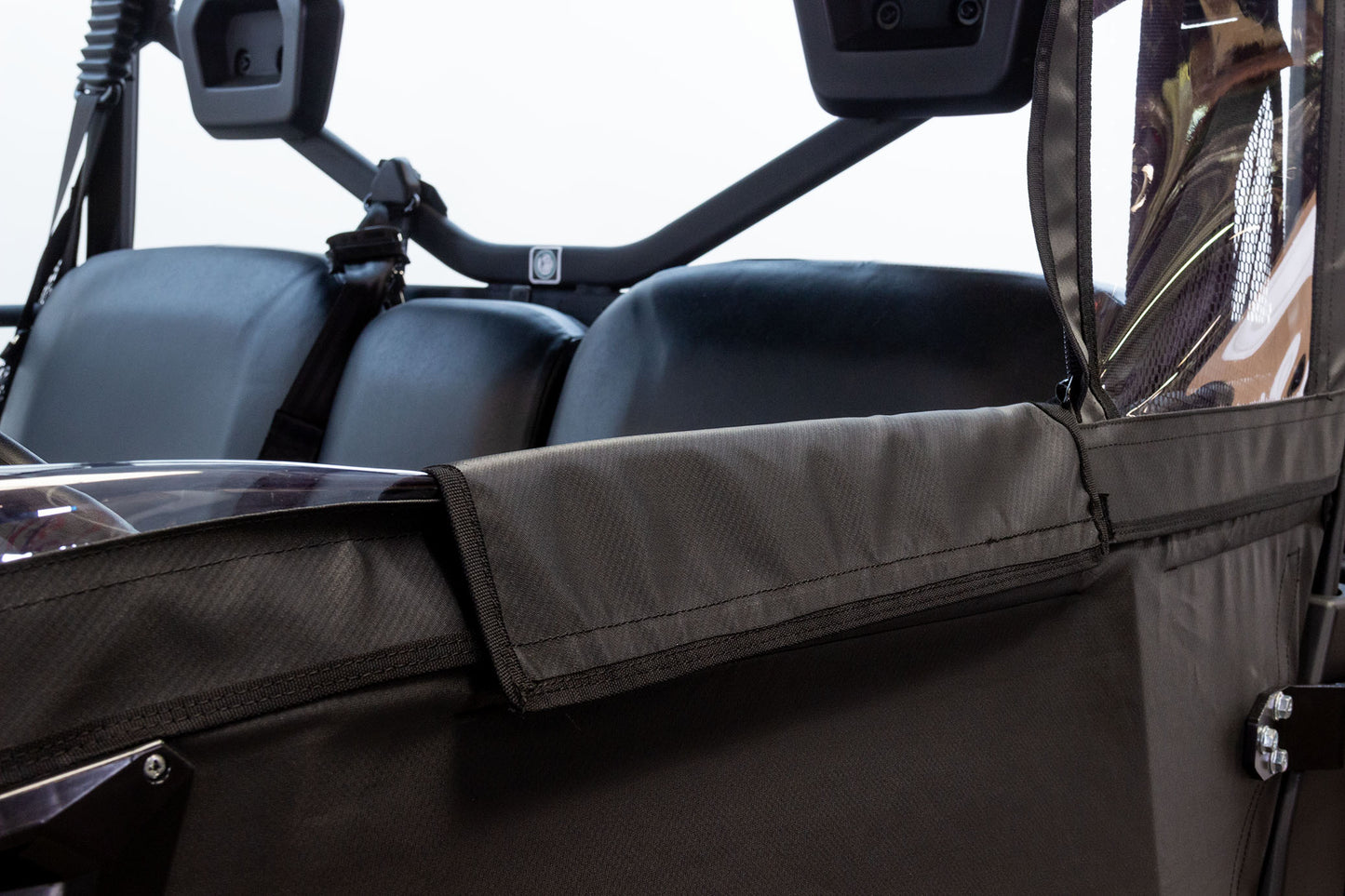Seizmik Framed Door Kit – Can-Am Defender - Adventure Parts