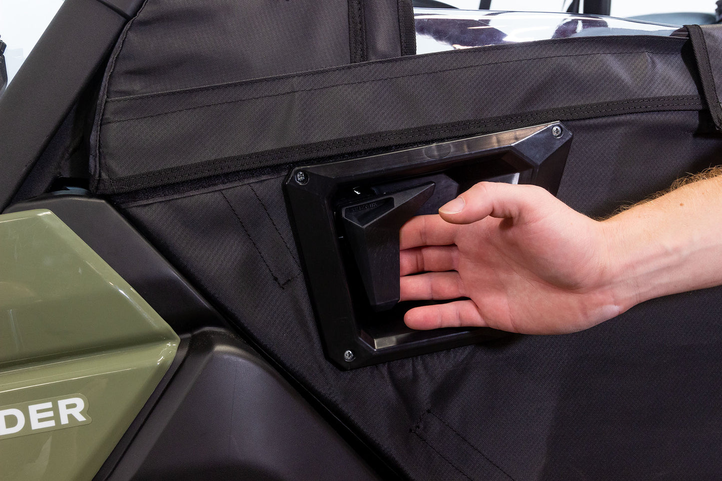 Seizmik Framed Door Kit – Can-Am Defender - Adventure Parts