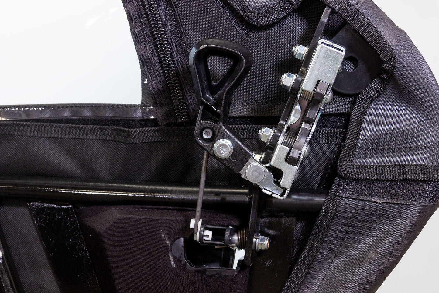 Seizmik Framed Door Kit – Can-Am Defender - Adventure Parts