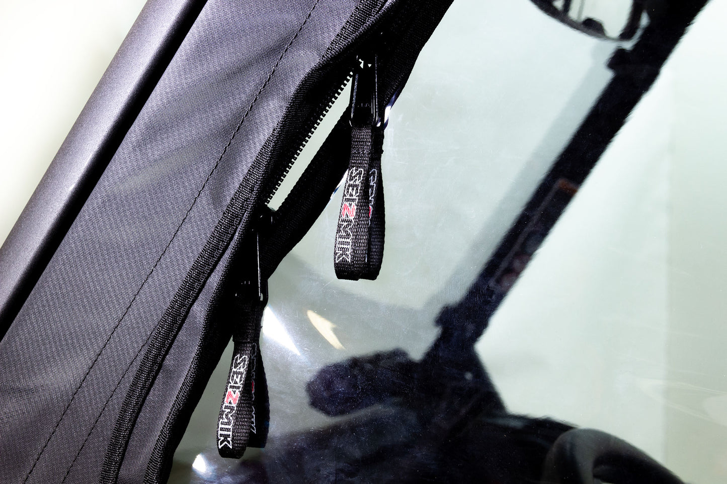 Seizmik Framed Door Kit – Can-Am Defender - Adventure Parts