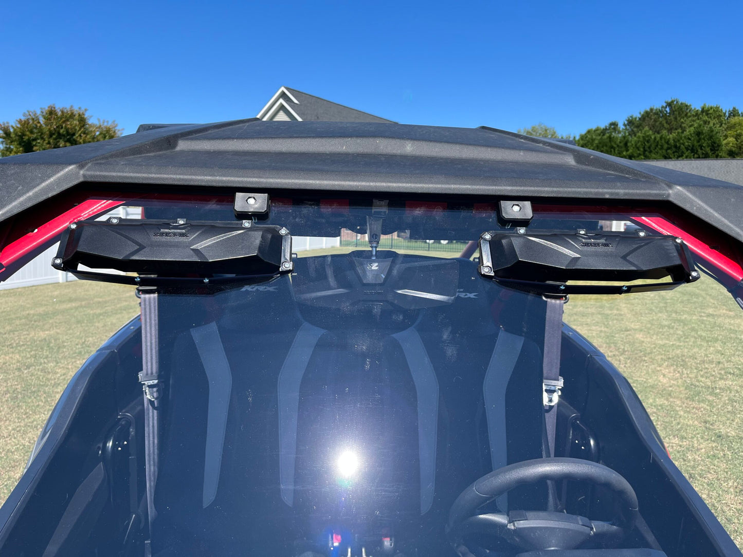Seizmik Windshield Versa-Vent (Hard Coated Poly) – Kawasaki KRX 1000