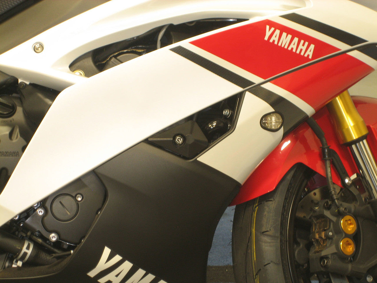 Graves Diamond Frame Sliders Yamaha YZF-R6 2008-2016