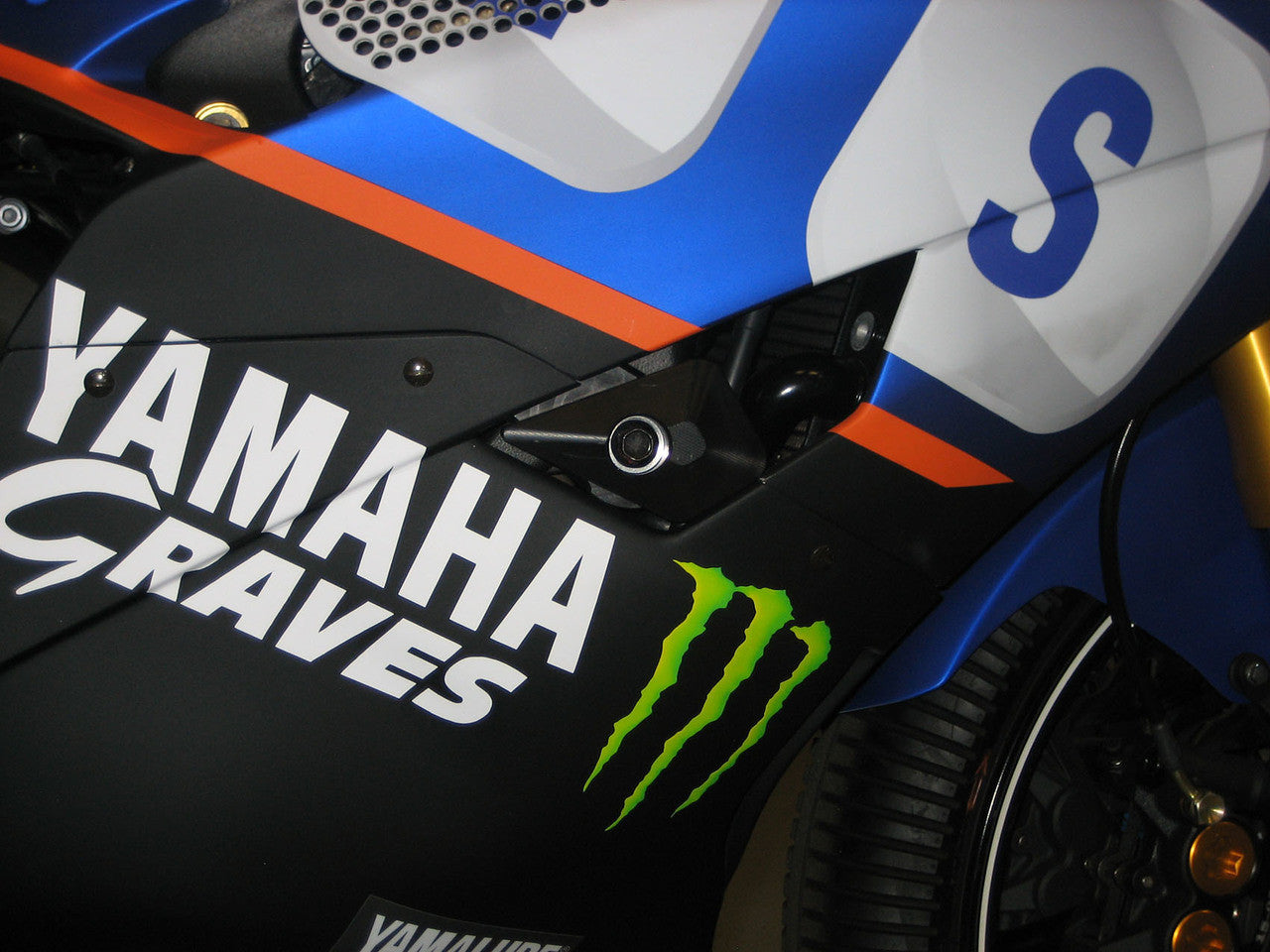 Graves Diamond Frame Sliders Yamaha YZF-R6 2008-2016