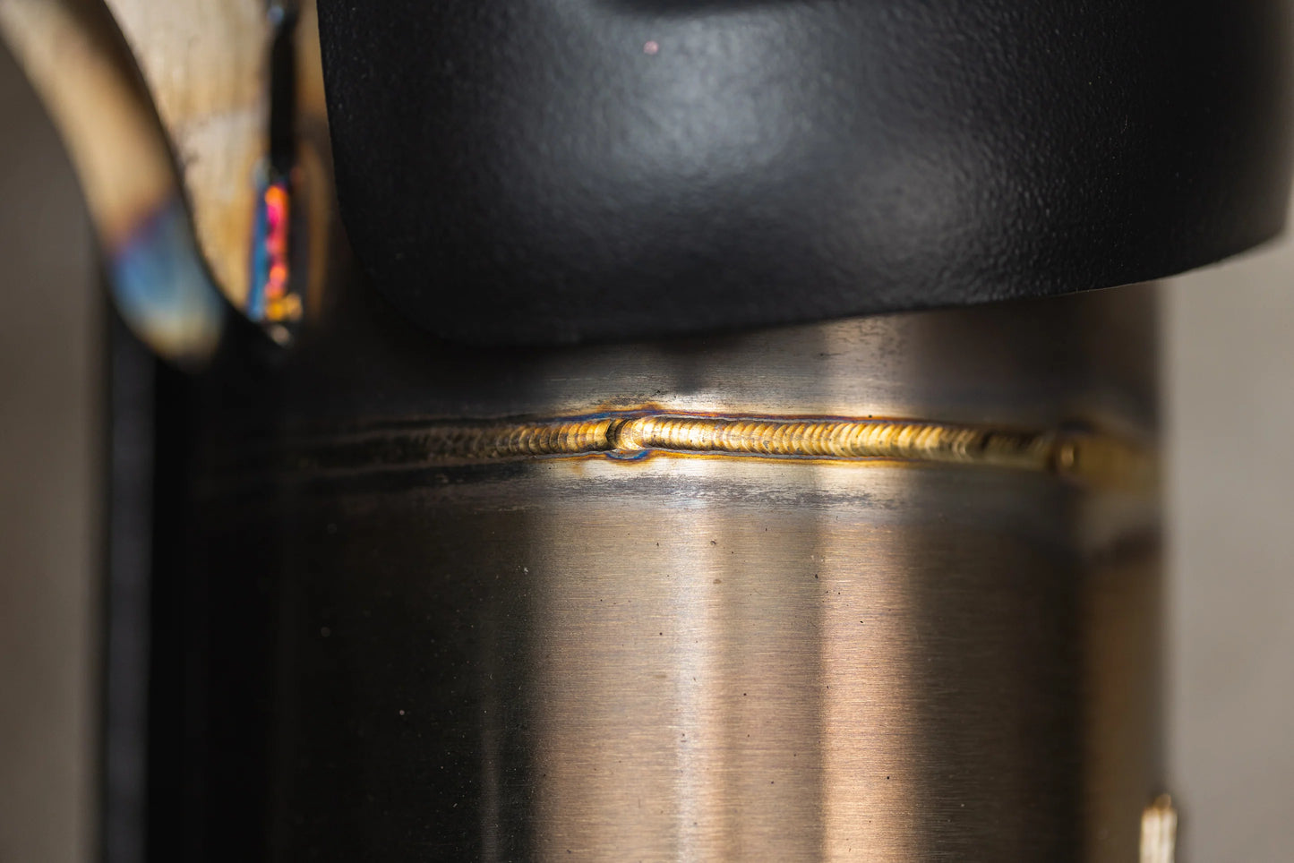 Rowdy Slip-On Exhaust System Harley Davidson Nightster RH975