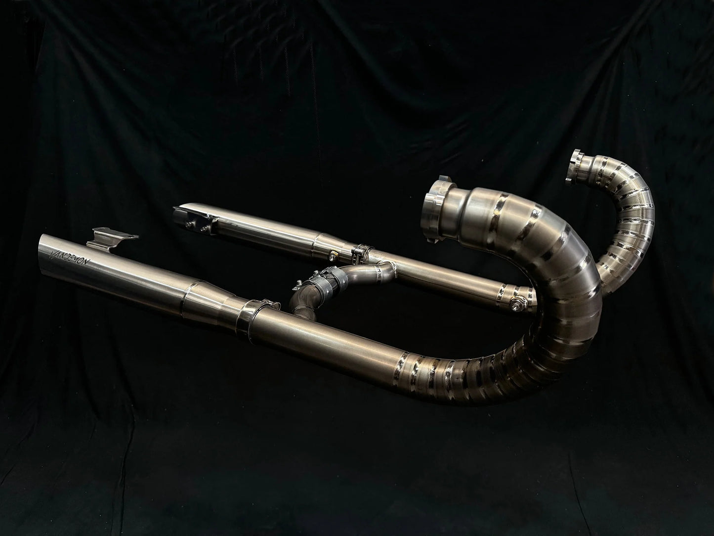Vandemon Titanium Exhaust System BMW R18 2020-2024 - Adventure Parts