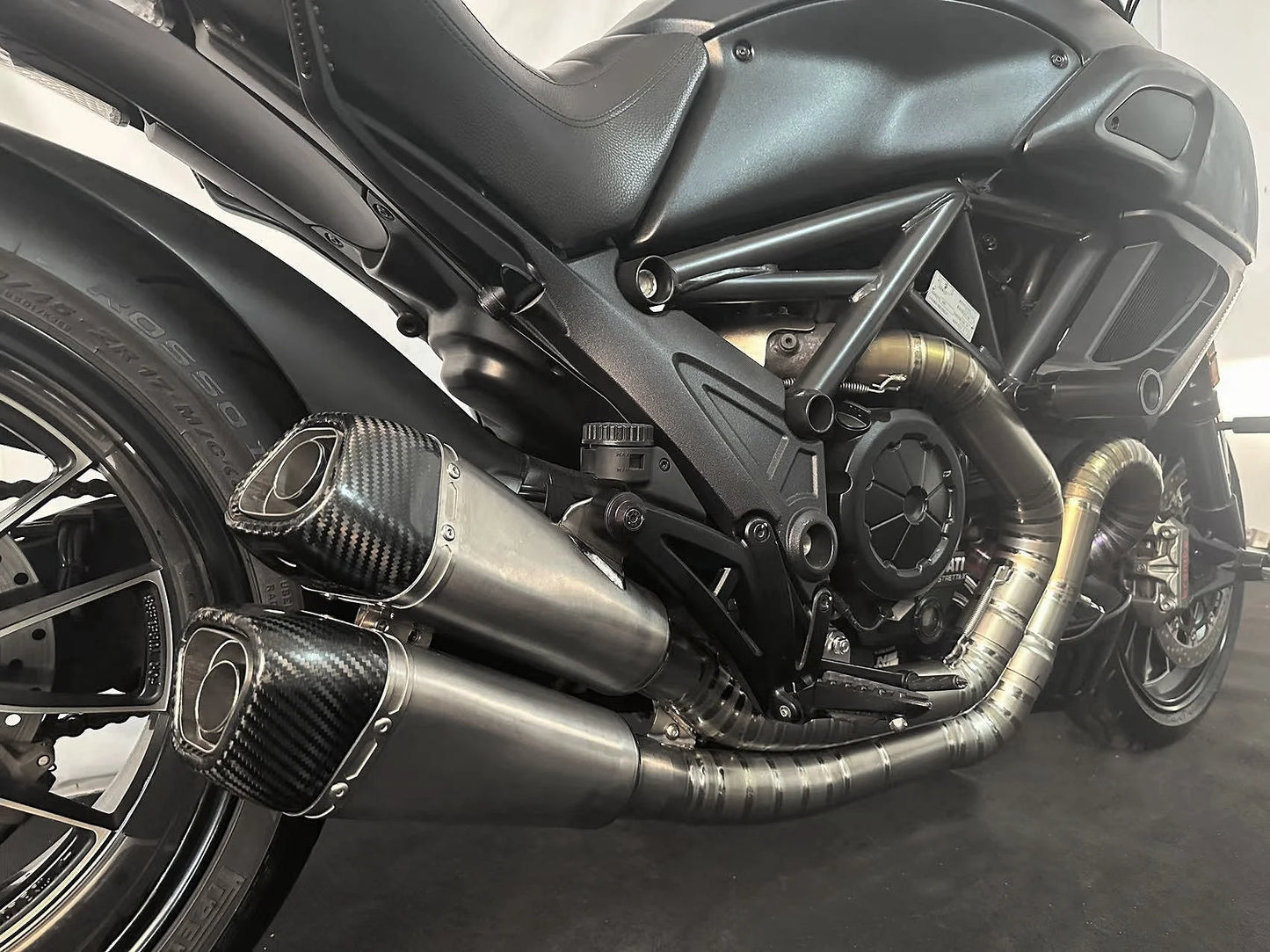 Vandemon Split Pulse Titanium Exhaust System Ducati Diavel 1200 2011-2017