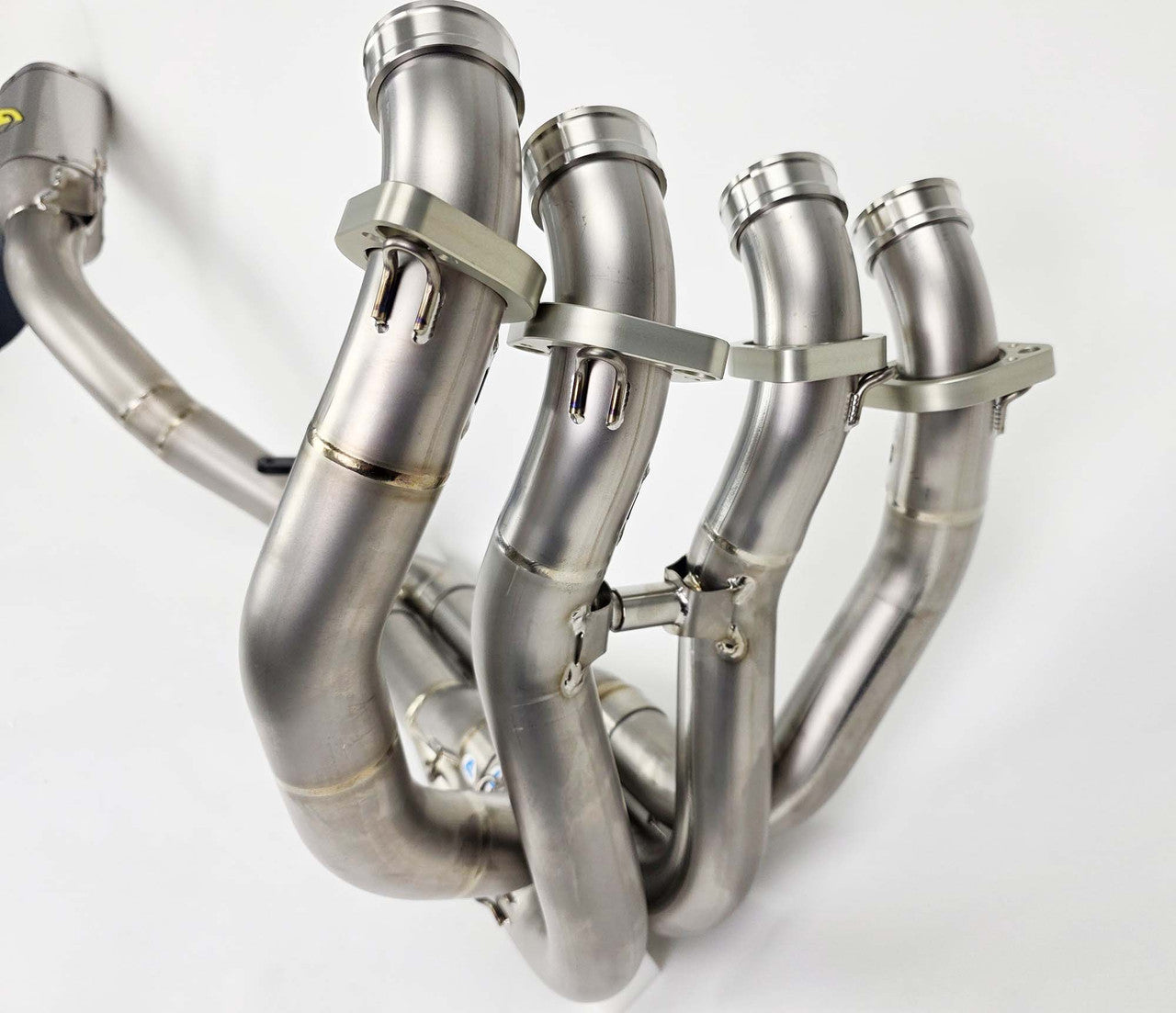 Graves Full Titanium Superbike Exhaust System Yamaha R1 2015+