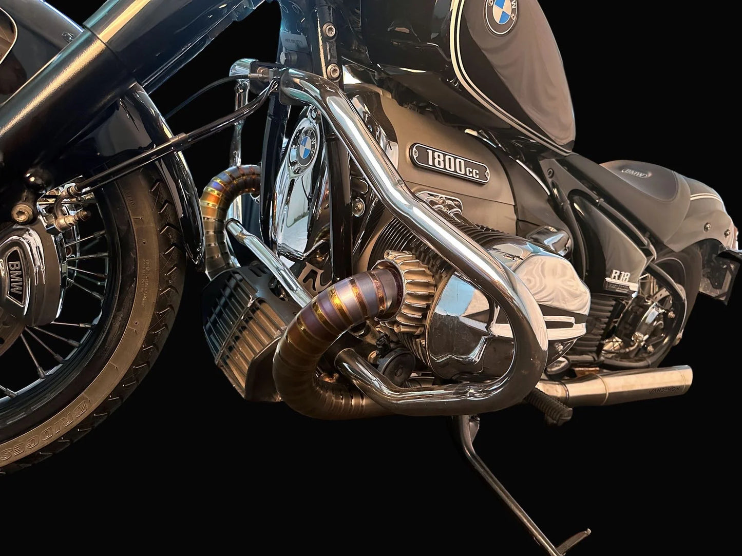 Vandemon Titanium Exhaust System BMW R18 2020-2024 - Adventure Parts