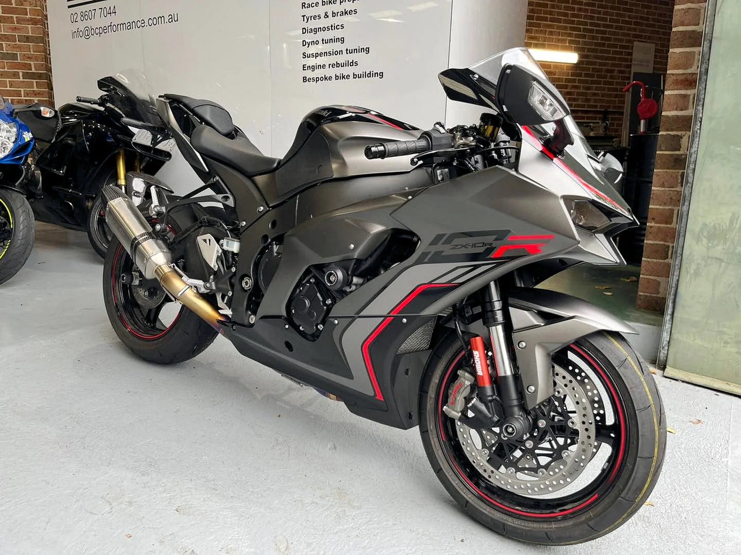 Vandemon Titanium Exhaust & Carbon Fibre Muffler Kawasaki ZX10R