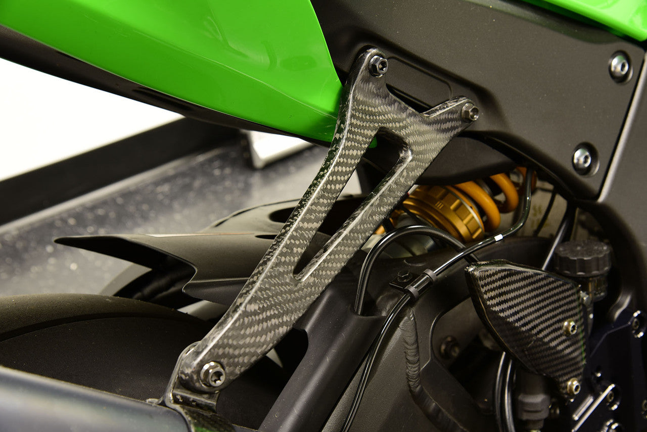 Graves Motorsports Carbon Fiber Exhaust Hanger Bracket Kawasaki ZX-10R/ZX-6R 2009-2013