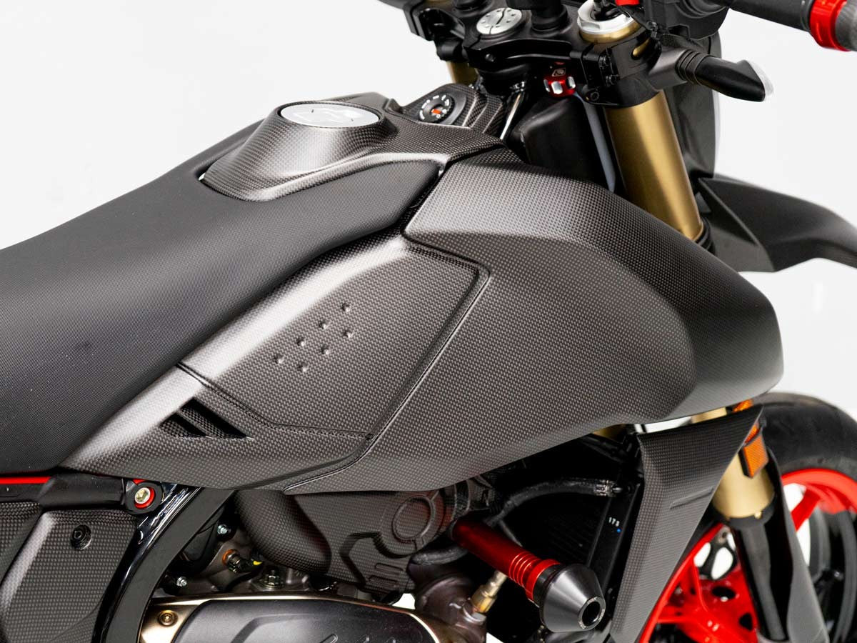 DBK Carbon Tank Side Covers Ducati Hypermotard 2024-2025 - Adventure Parts