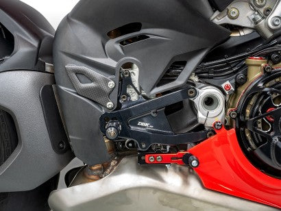 DBK Carbon Heel Guards Matt Ducati Panigale V4/S 2025 - Adventure Parts