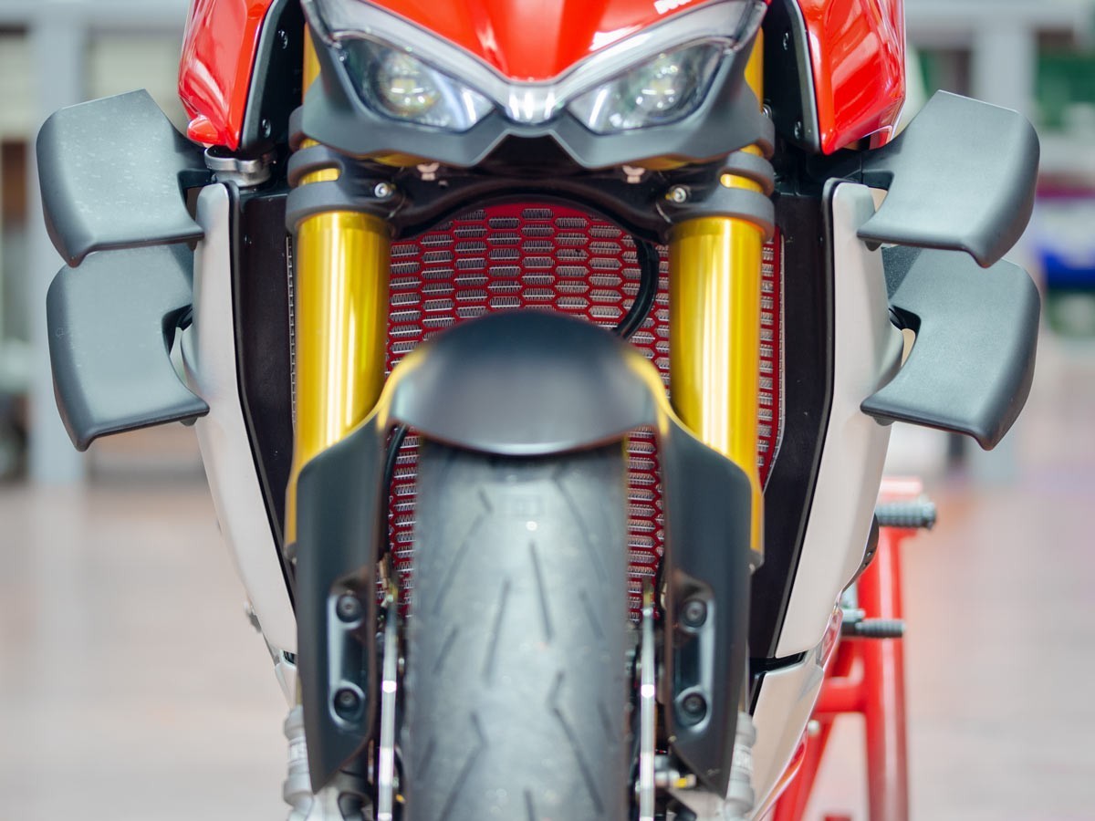 DBK Radiator Guard Ducati Streetfighter V4 2020-2024