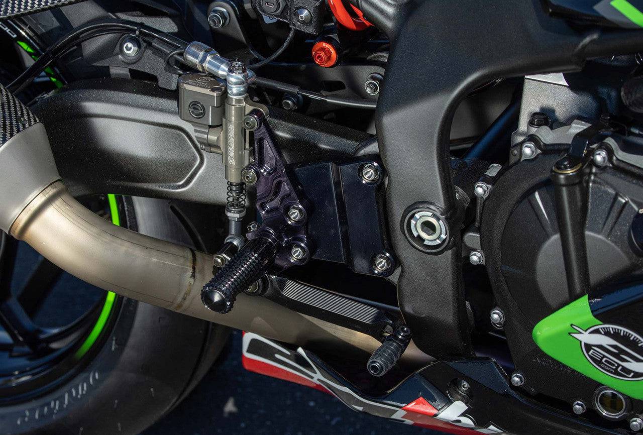 Graves Adjustable Rearsets Kawasaki ZX-4RR / ZX-4R 2023+