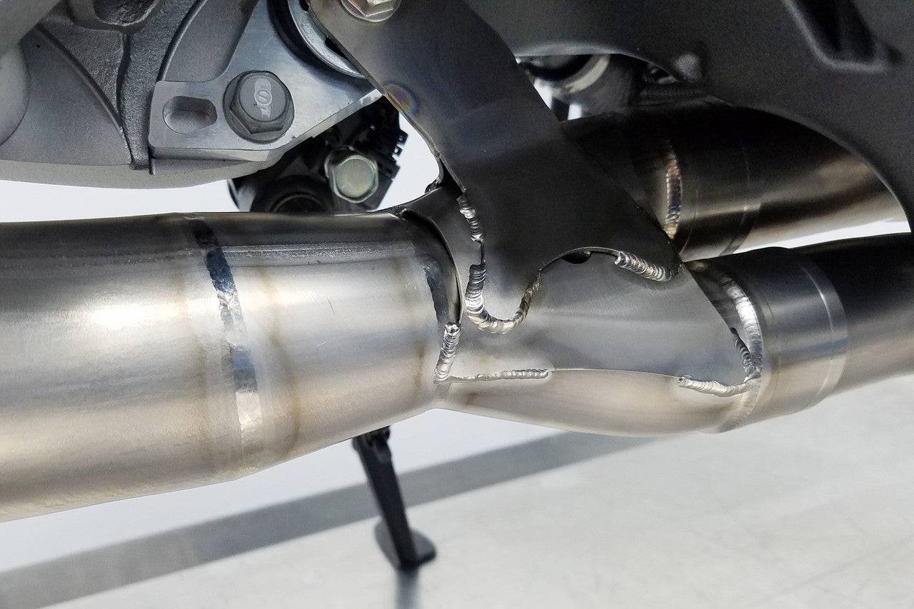 Graves Full Titanium Exhaust System - Carbon Silencer Honda CBR1000rr 2017-2024 - Adventure Parts