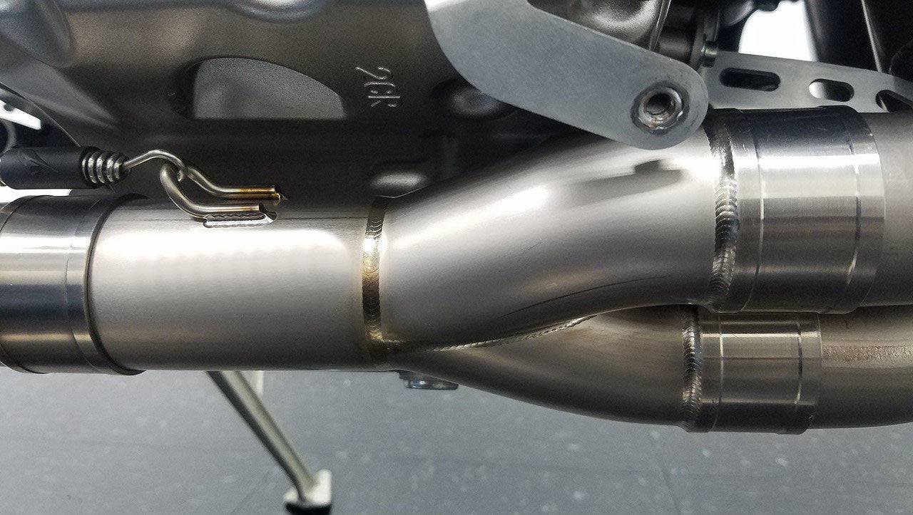 Graves Full Titanium Exhaust System with Carbon 265mm Silencer Yamaha R1 2015-2024 - Adventure Parts