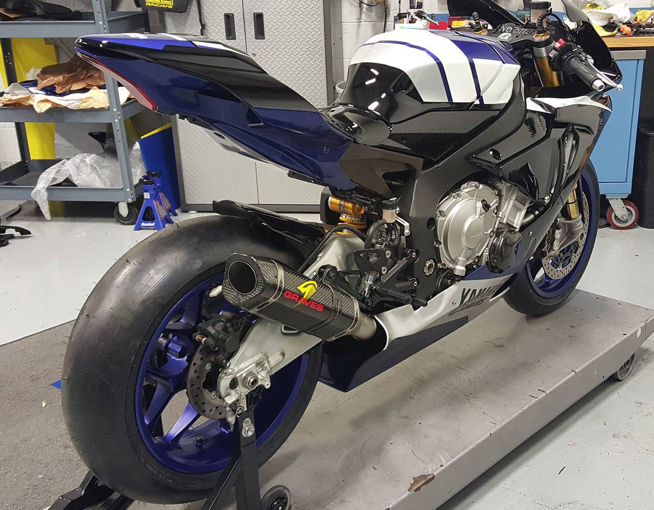 Graves Motorsports Fixed Rearsets Yamaha R1 2015-2024 - Adventure Parts