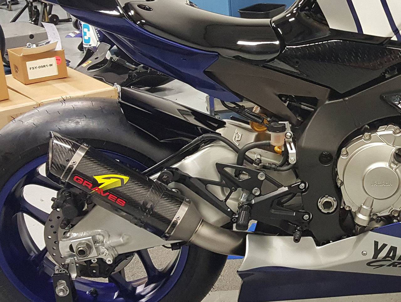 Graves Motorsports Fixed Rearsets Yamaha R1 2015-2024 - Adventure Parts