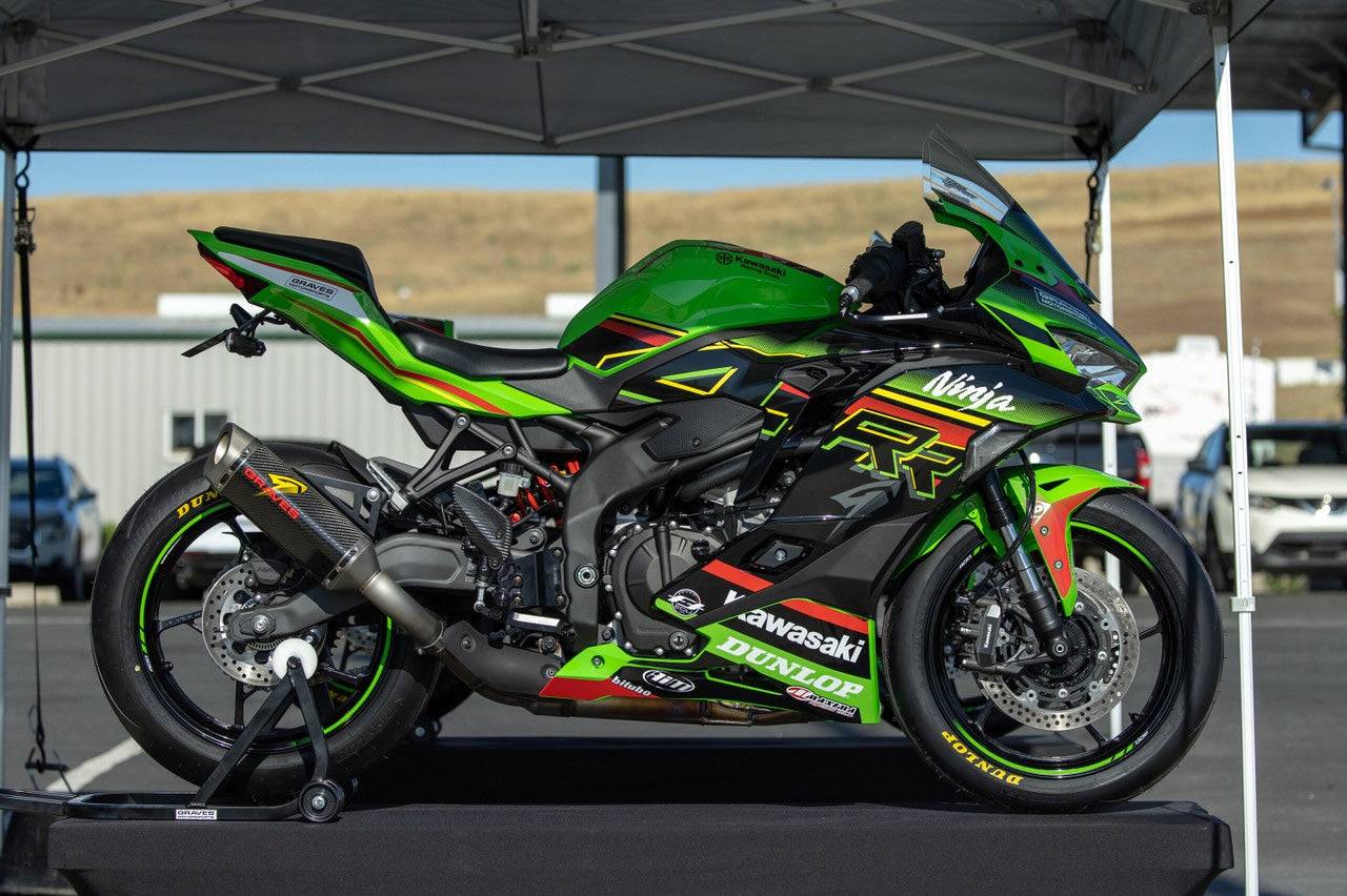 Graves OEM Bodywork Graphics Set Kawasaki ZX-4RR - Adventure Parts