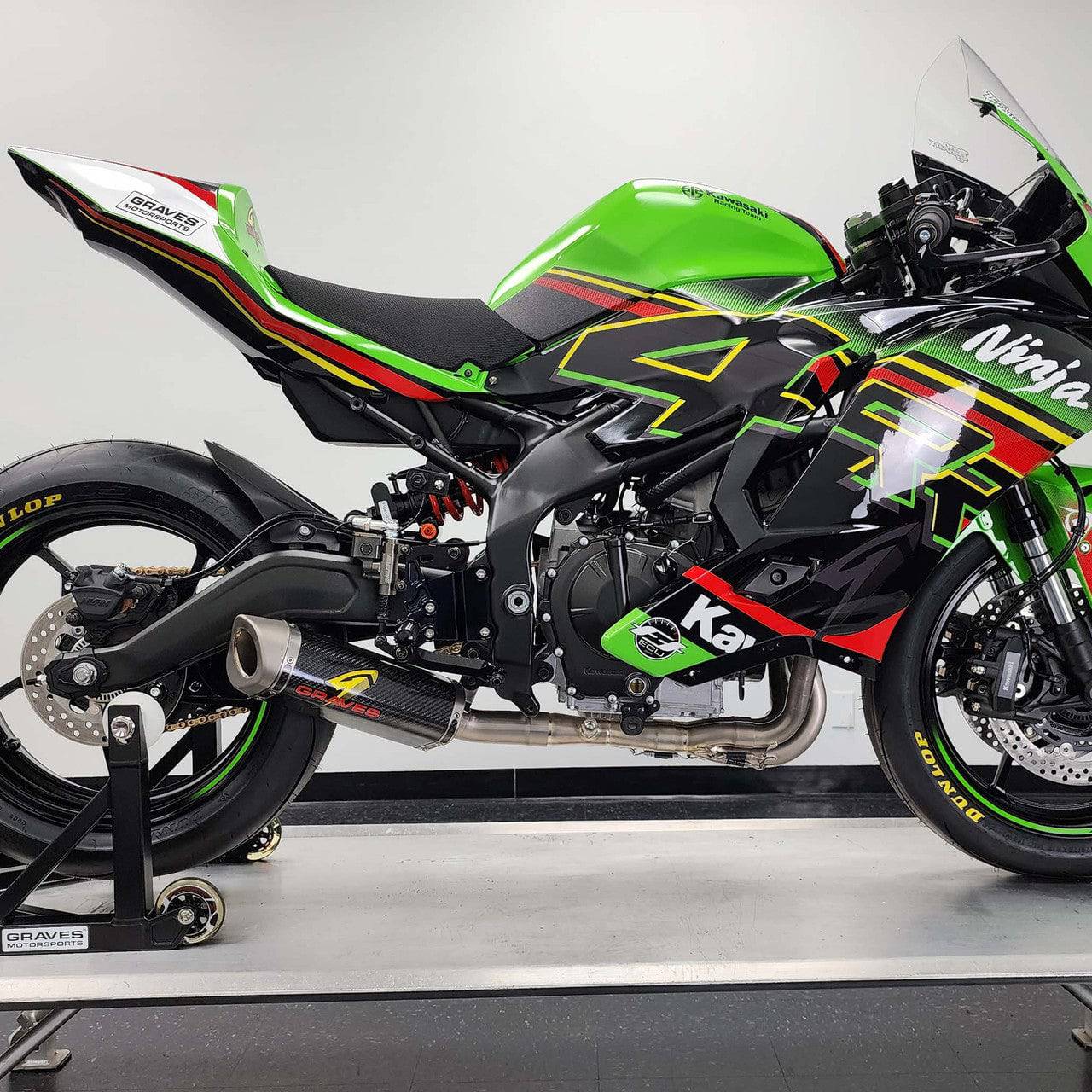 Graves WORKS Carbon LOW MOUNT Full Exhaust System Kawasaki Ninja ZX-4RR/ZX-4R 2023+ - Adventure Parts