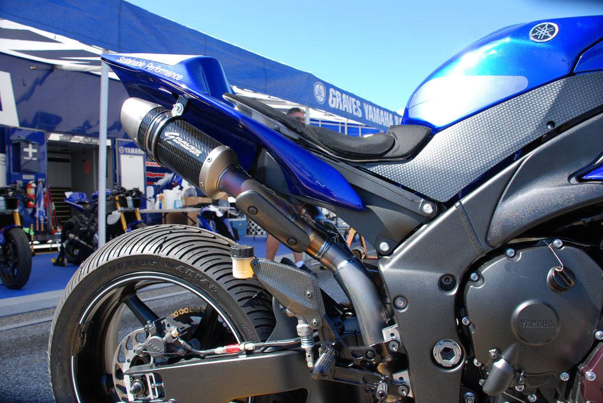 Graves WORKS Rearsets Yamaha R1 2009-2014 - Adventure Parts