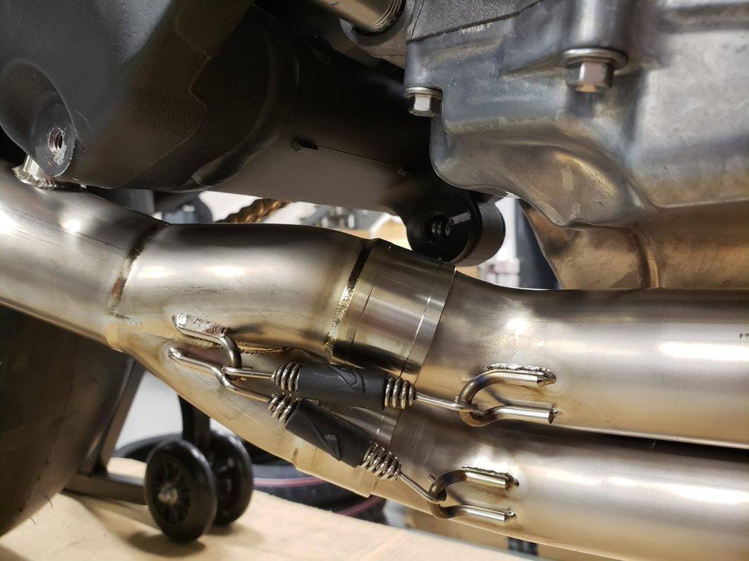 Graves WORKS2 Carbon Full Exhaust System Kawasaki ZX-10R / ZX-10RR 2016-2024 - Adventure Parts
