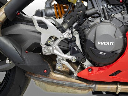 DBK Footrest Rear Plates OEM Ducati Panigale V2/S 2025 - Adventure Parts