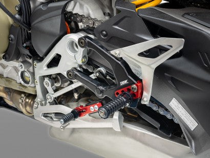 DBK Rearsets Adjustable Ducati Streetfighter V4/S 2025 - Adventure Parts