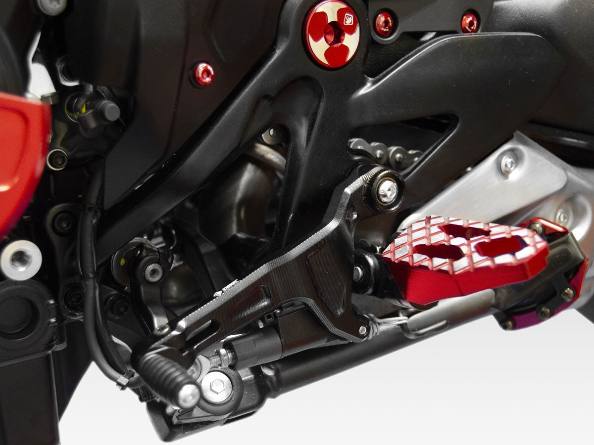 DBK Lever Reverse Shift Ducati Diavel V4 2023-2025 - Adventure Parts
