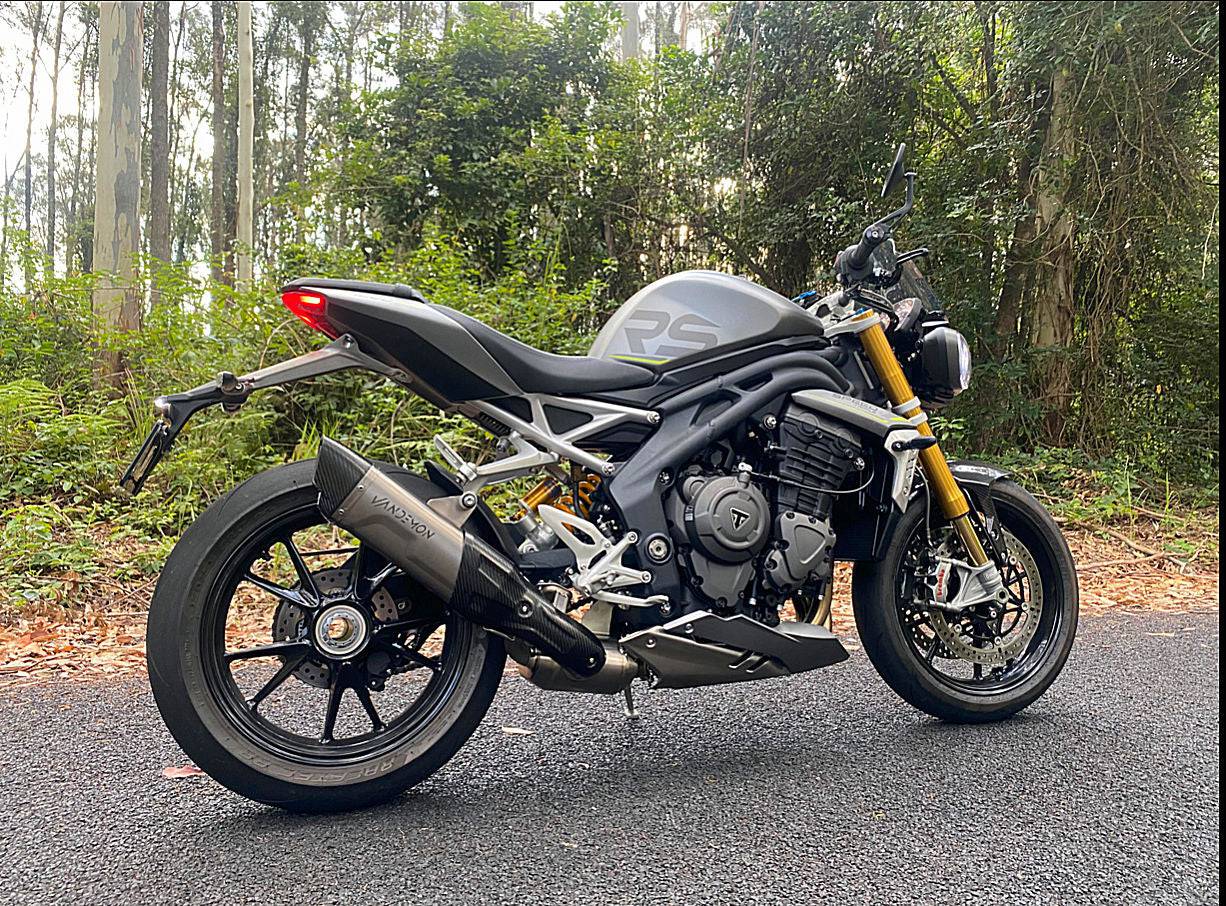 Vandemon Bimodal Stealth Titanium Exhaust System Triumph Speed Triple 1200RS & RR 2021-2024