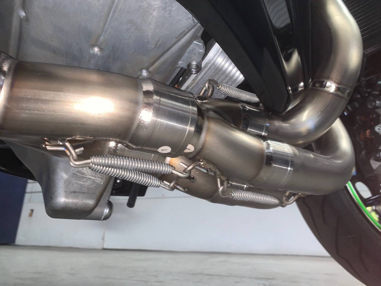 Vandemon Brushed Titanium Exhaust System Kawasaki Ninja ZH2 2020-24 - Adventure Parts