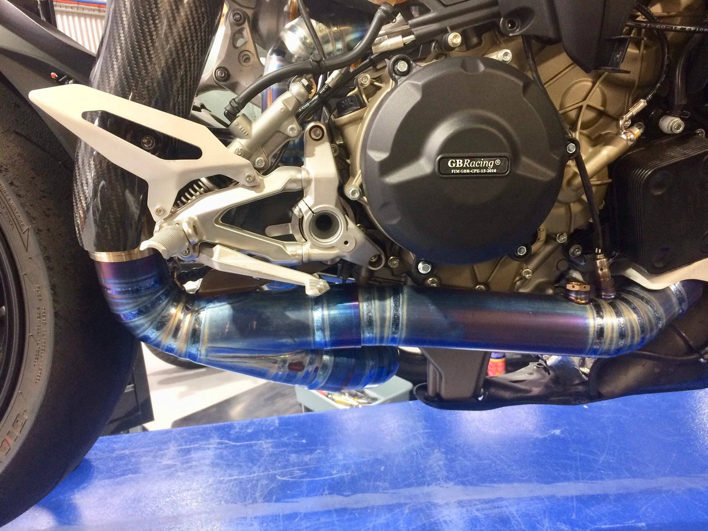 Vandemon Titanium High Mount Exhaust System Ducati Panigale 1199S, 1299S, 1299 SP & R 2011-2018 - Adventure Parts
