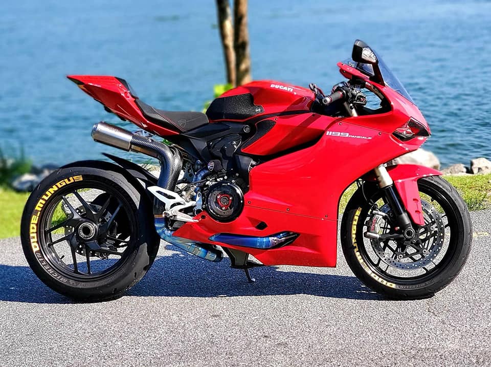 Vandemon Titanium High Mount Exhaust System Ducati Panigale 1199S, 1299S, 1299 SP & R 2011-2018 - Adventure Parts