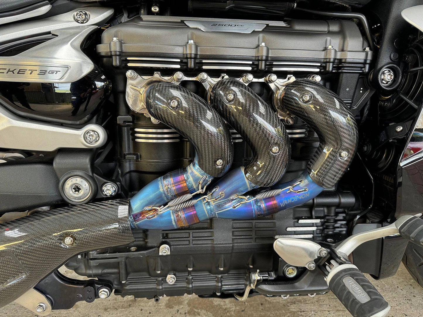 Vandemon Titanium or Stainless Steel Exhaust Manifold Triumph Rocket 3R & GT 2500cc - Adventure Parts