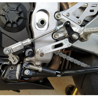 Woodcraft GP Shift Pedal Assembly Triumph Street Triple S / RS 2017-2022 - Adventure Parts