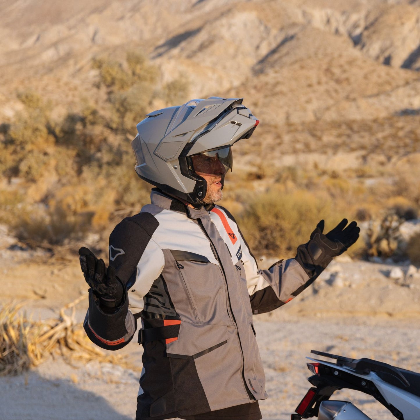 HJC I80 Modular Motorcycle Helmet - Adventure Parts