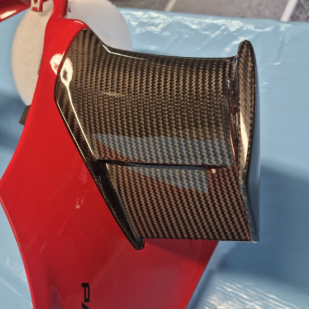 Hotbodies Racing Carbon Fiber Winglets Ducati Panigale V4/R 2025+ - Adventure Parts