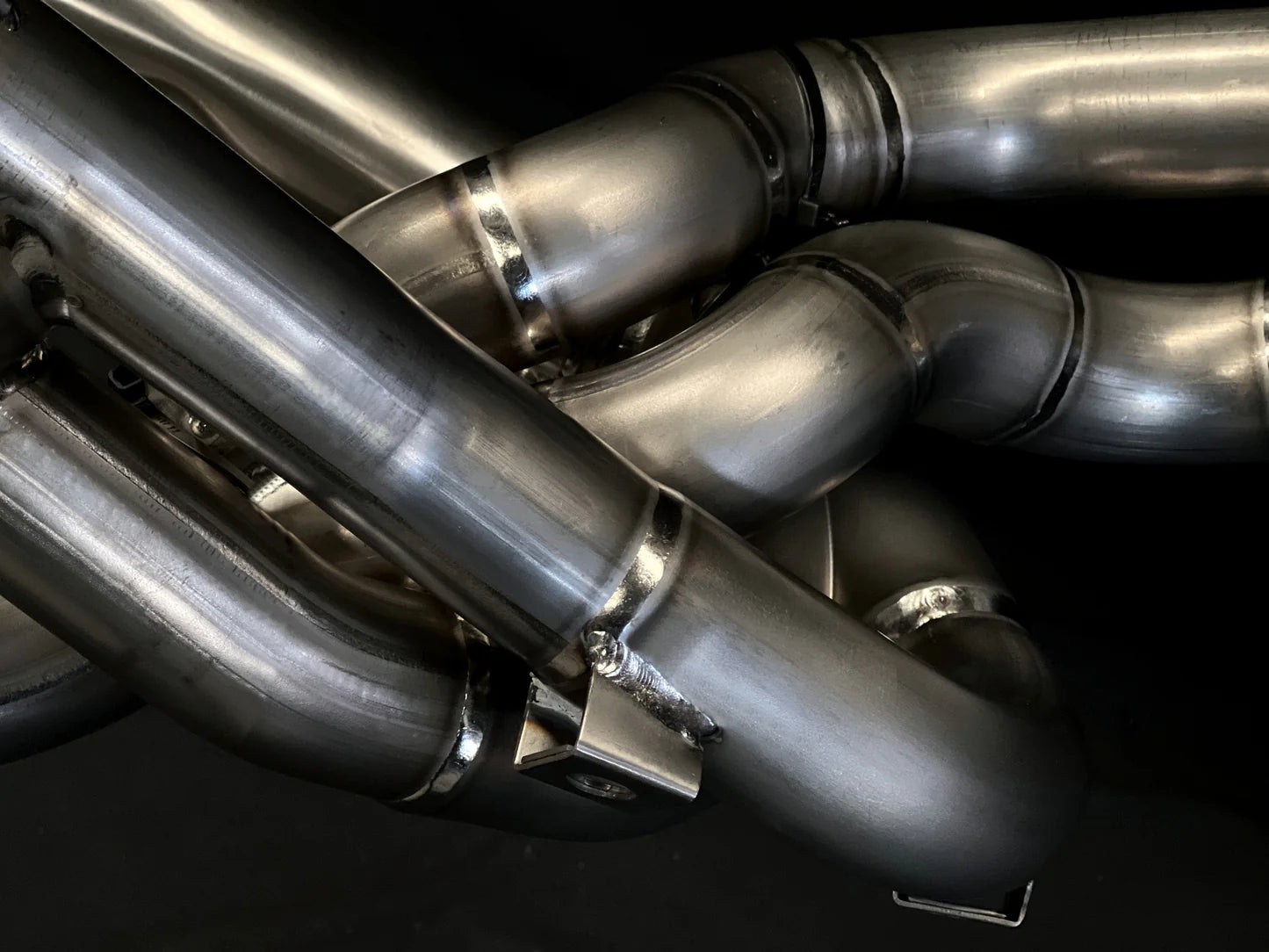 Vandemon Full Titanium Exhaust System Ducati V4 Panigale & Streetfighter 2018-2022
