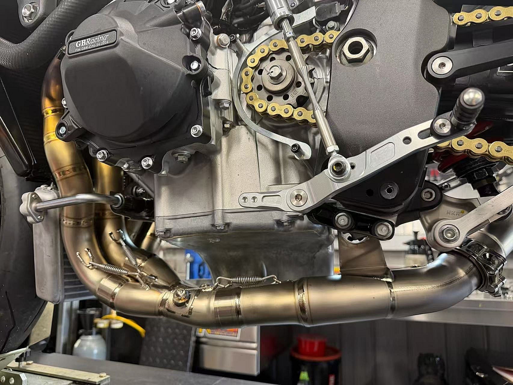 Vandemon Titanium Full Exhaust Honda CBR1000RR-R Fireblade 2025-2026 - Adventure Parts