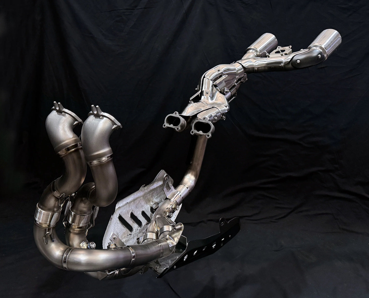 Vandemon High Mount Race Exhaust System Ducati Panigale V4/V4S/V4R 2025-2026 - Adventure Parts