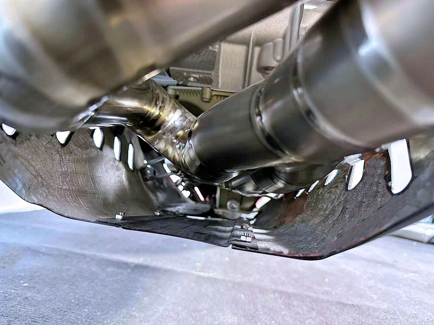 Vandemon Titanium High Mount 3/4 Slip-On Ducati Panigale V4/V4S 2025 - Adventure Parts