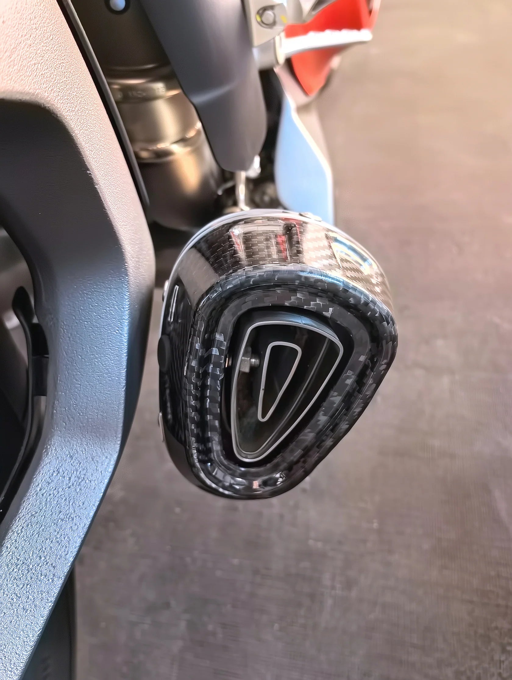 Vandemon All Titanium LM Slip-On Ducati Panigale V4 V4S 2025 - Adventure Parts