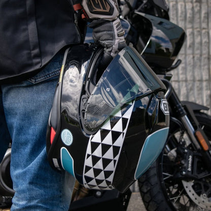 Shoei RF-1400 Shakin' Speed Full Face Motorcycle Helmet