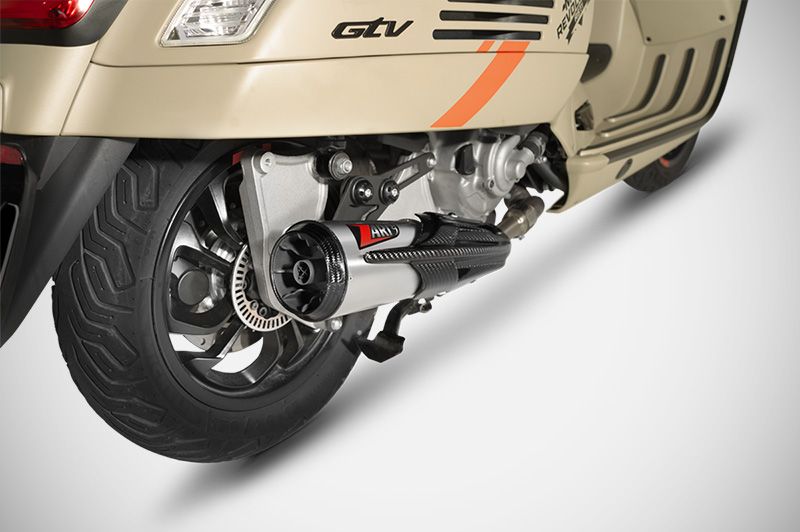 ハンドメイド　966 ZARD Exhaust Slip-On Piaggio Vespa GTV 300 2022-2024 | Adventure Parts