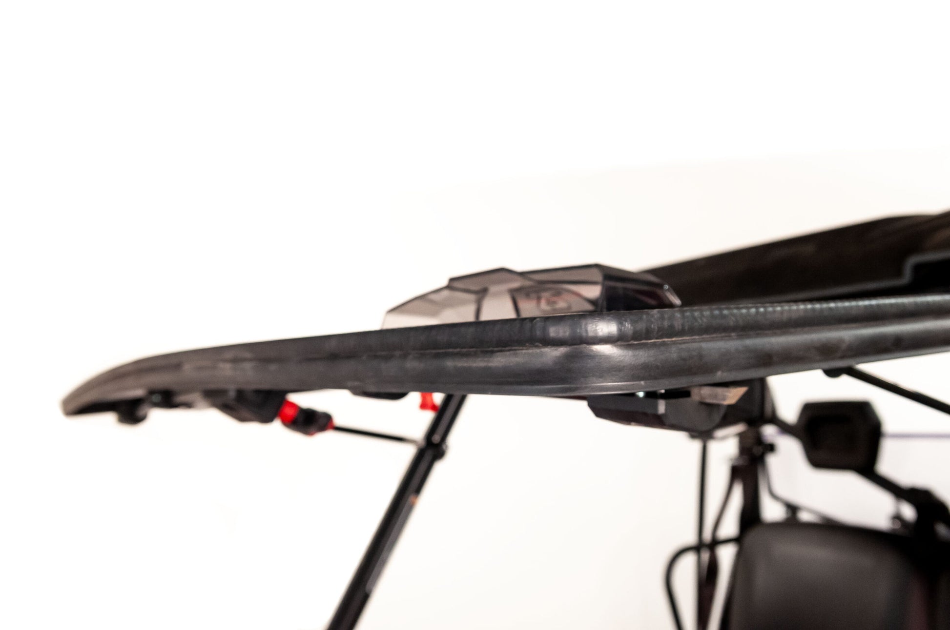 Seizmik Flip-Up Vented Windshield (Scratch Resistant Polycarbonate) Can-Am Defender - Adventure Parts
