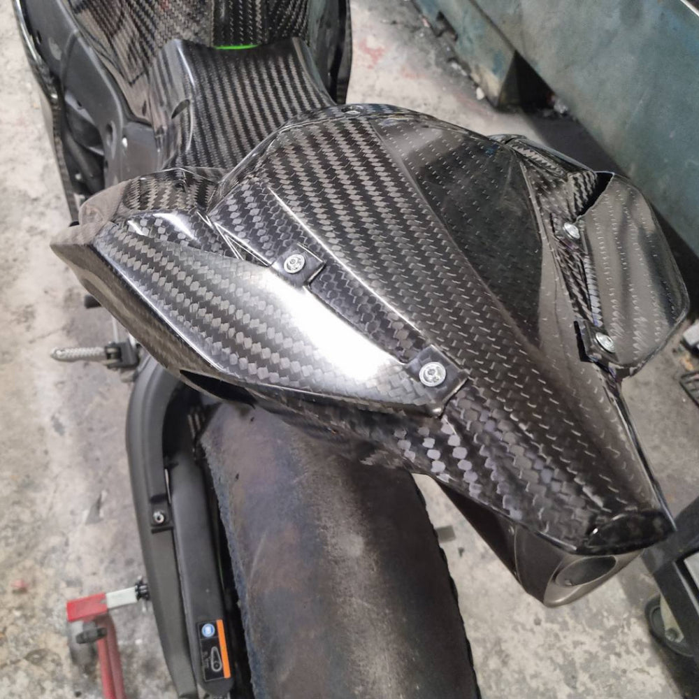 Hotbodies Racing Race Bodywork Carbon Fiber 200g Kawasaki ZX10R/RR 2021-2025 - Adventure Parts