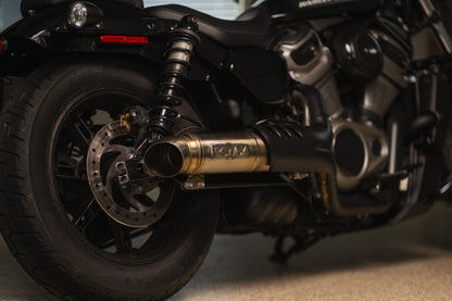 Rowdy Slip-On Exhaust System Harley Davidson Nightster RH975