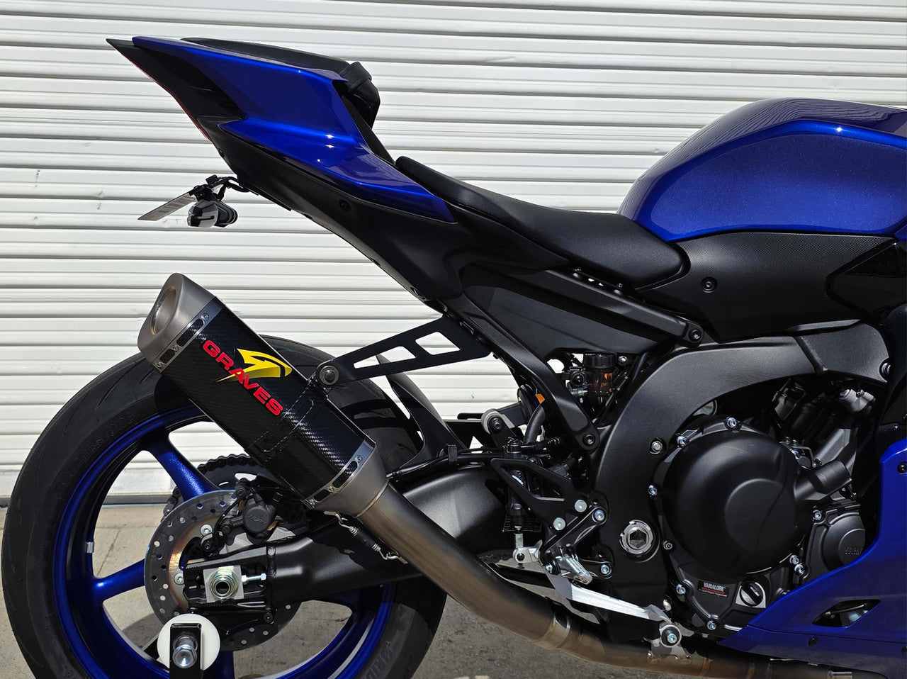 Graves Motorsports Titanium WORKS Exhaust Carbon Silencer Yamaha YZF-R9 2025+