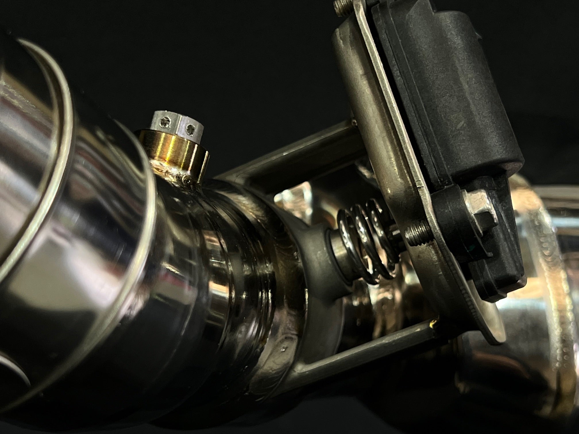 Vandemon Bimodal Stealth Titanium Exhaust System with H2R Kawasaki ZH2