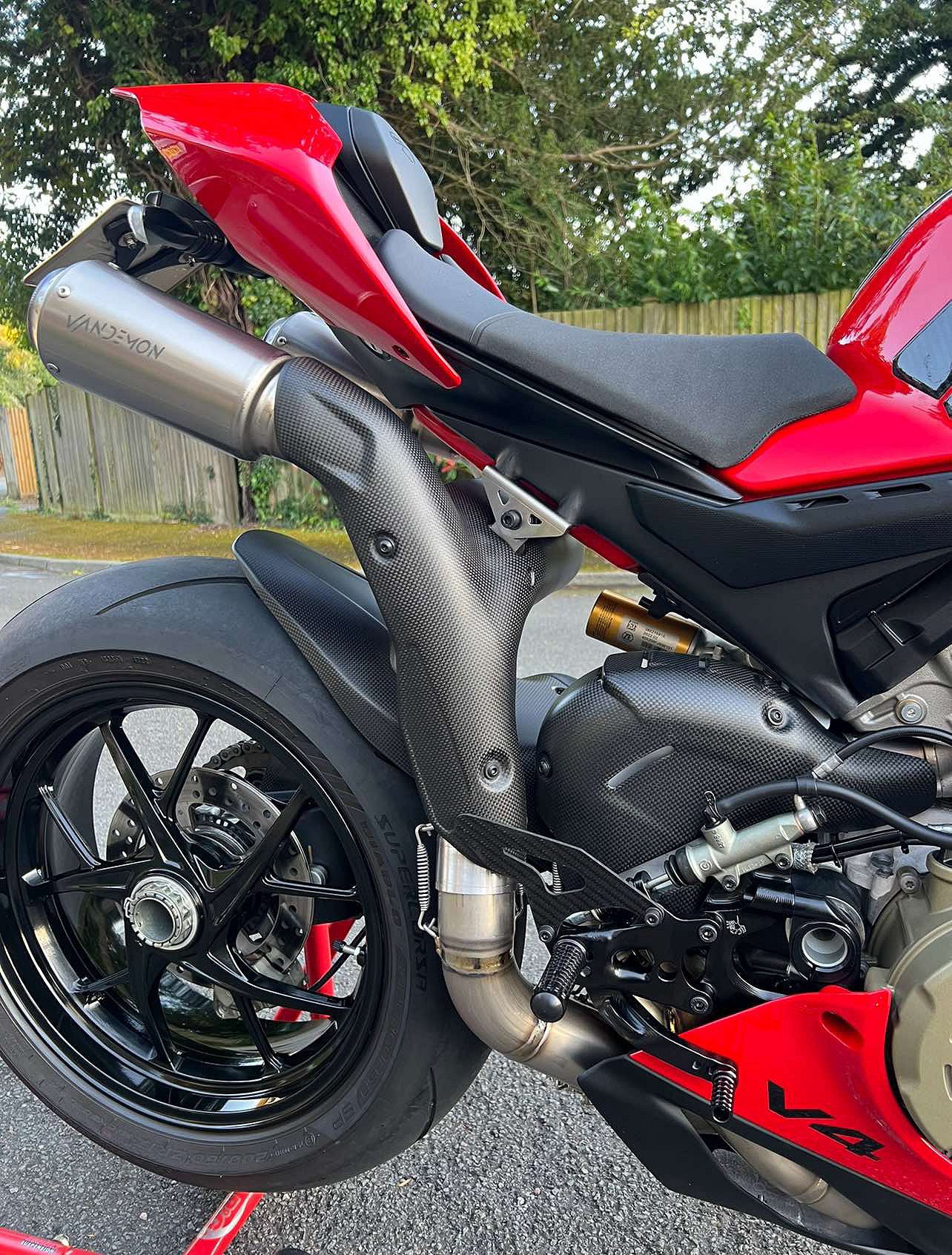 Vandemon Titanium High Mount Exhaust System Ducati Panigale V4,V4S,V4R & Streetfighter V4 - Adventure Parts